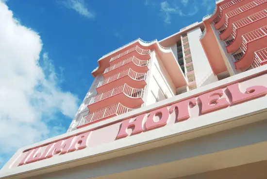 Welcome to the Historic Ilima Hotel in Waikiki, Hi
